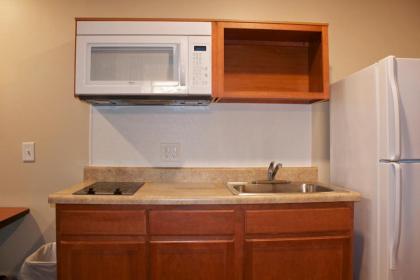 WoodSpring Suites Williston - image 6