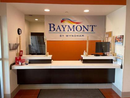 Baymont by Wyndham Williston - image 4