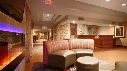 Best Western Plus Willmar - image 2