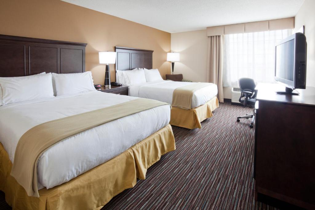 Holiday Inn Express & Suites Willmar an IHG Hotel - image 4