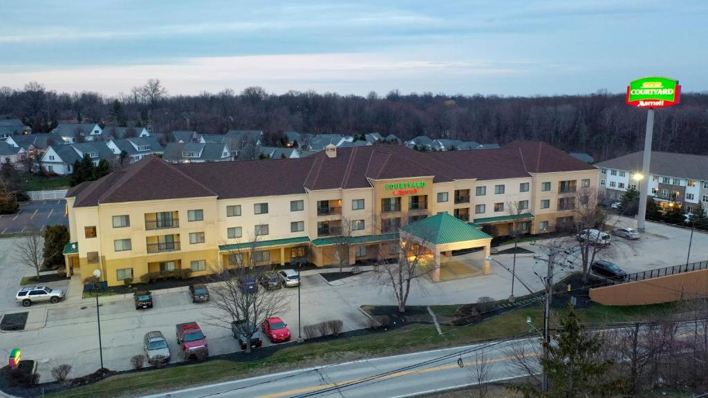 Courtyard by Marriott Cleveland Willoughby - main image