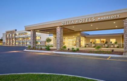 Delta Hotels by Marriott Chicago Willowbrook - image 1