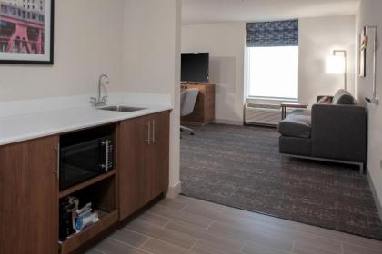 Hampton Inn & Suites Chicago-Burr Ridge - image 9