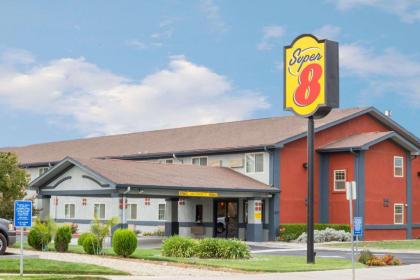 Super 8 by Wyndham Willows Willows California