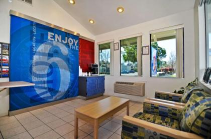 Motel 6-Willows CA - image 2