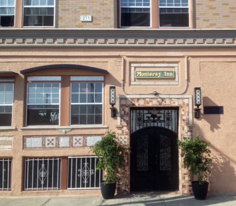 Monterey Inn Hotel - main image