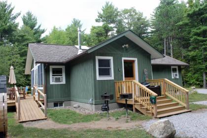 Algonquin Mountain Chalet - image 11