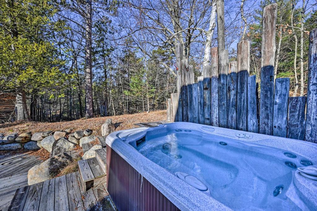 Grand Log Cabin with Hot Tub - 4 Miles to Whiteface! - image 7