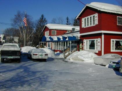 Viking Motel - image 11