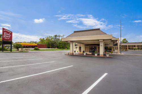 Red Roof Inn Wilmington NC - image 3