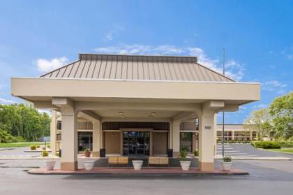 Red Roof Inn Wilmington NC - image 4