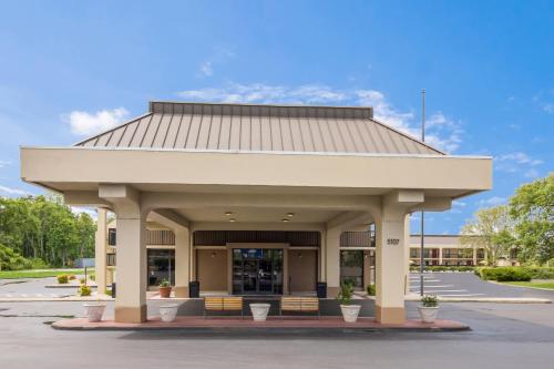 Red Roof Inn Wilmington NC - image 4