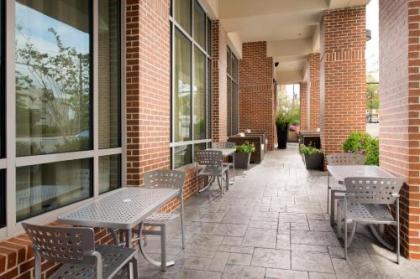 Hampton Inn Wilmington Downtown - image 5