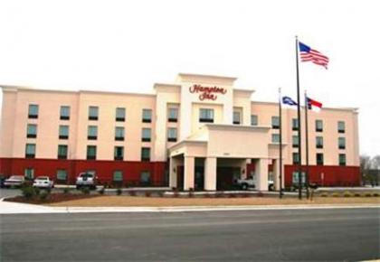 Hampton Inn Wilson Downtown - image 13