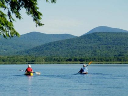 Wilson Lake Inn - image 2