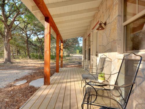 Cabins at Flite Acres-Texas Sage - main image