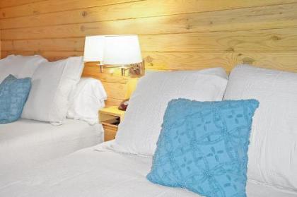 Wimberley Log Cabins Resort and Suites - Unit 8 - image 3