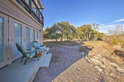 Pura Vida Peaceful Hill Country Hideaway with Pond Views - image 16