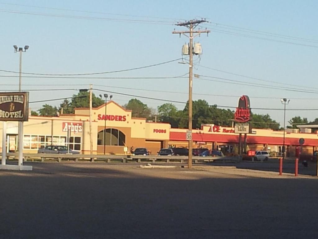 Indian Head Motel - image 4