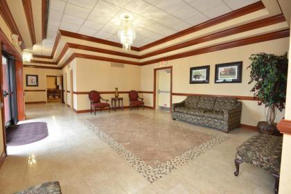 Hampton Inn Winchester KY - image 11