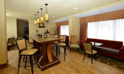 Hampton Inn Winchester KY - image 15