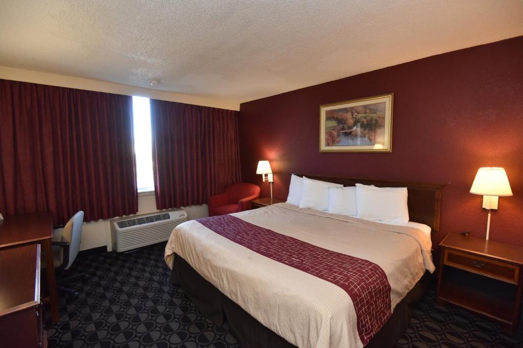 Red Roof Inn Lexington - Winchester - image 4