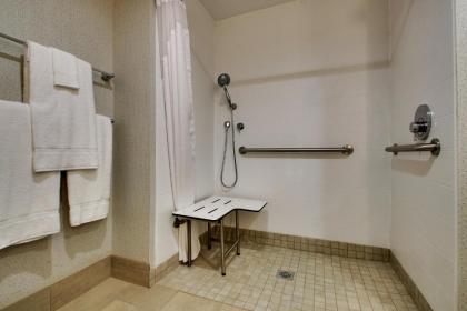 Holiday Inn Express - Lexington East - Winchester an IHG Hotel - image 3