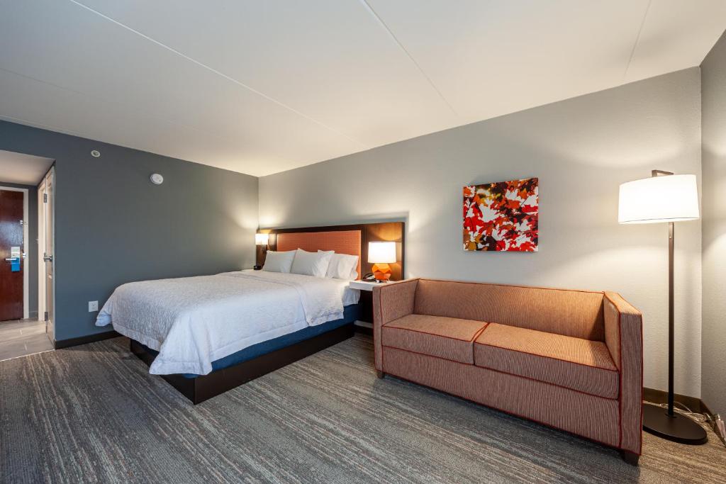 Hampton Inn Winchester - image 6