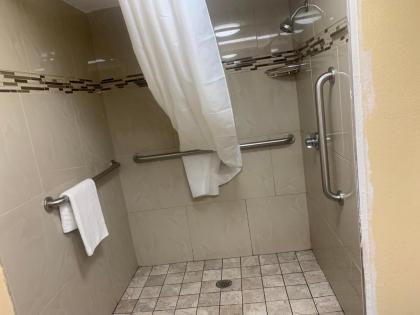 Quality Inn Winder GA - image 4