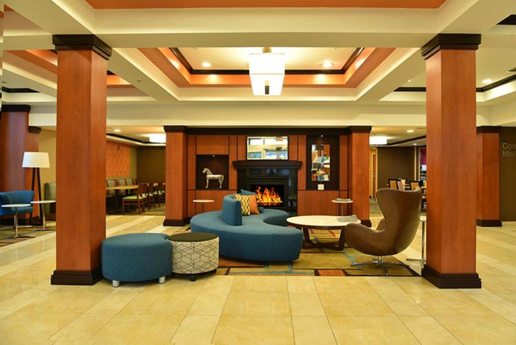 Fairfield Inn Hartford Airport - image 7