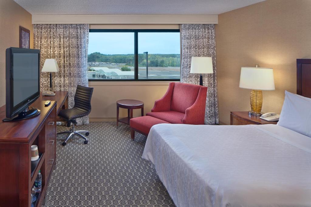 Sheraton Hartford Hotel at Bradley Airport - image 3