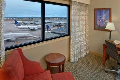 Sheraton Hartford Hotel at Bradley Airport - image 6