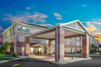 Days Inn by Wyndham Madison NE/Windsor - image 11