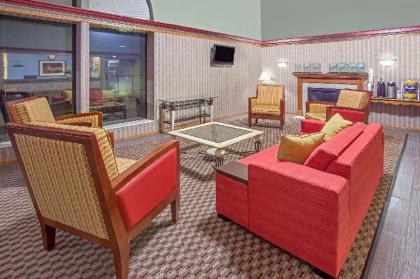 Days Inn by Wyndham Madison NE/Windsor - image 2