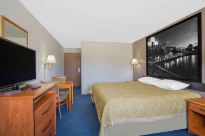 Super 8 by Wyndham Winnemucca NV - image 9