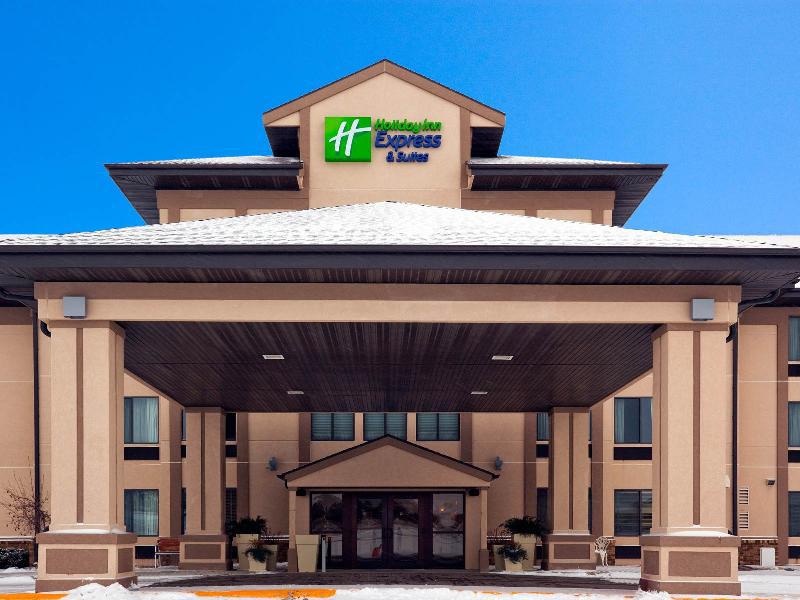 Holiday Inn Express Hotel - Winner - main image