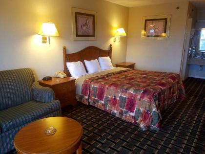 Americas Best Value Inn-Winnsboro - image 6