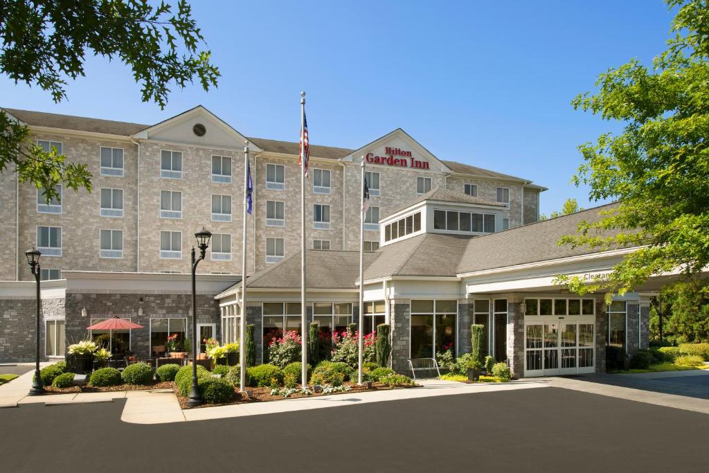 Hilton Garden Inn Winston-Salem/Hanes Mall - main image