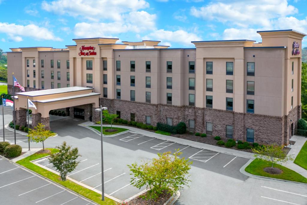 Hampton Inn & Suites Winston-Salem/University Area - main image