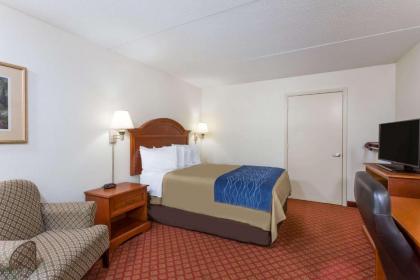 Days Inn by Wyndham Winston Salem North - image 12