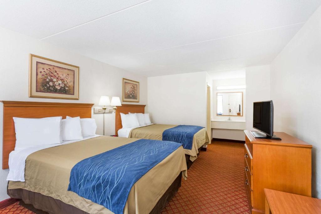 Days Inn by Wyndham Winston Salem North - image 3