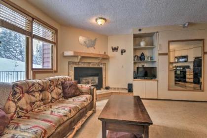 Ski-In and Ski-Out Winter Park Condo with Amenity Access - image 3