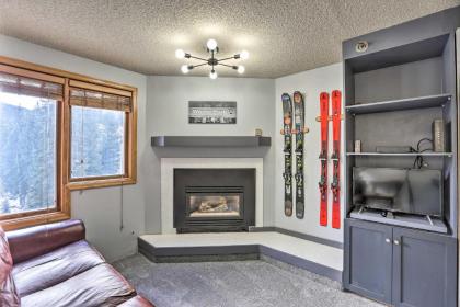 Cozy Ski-In and Out Winter Park Studio with Pool! - image 12