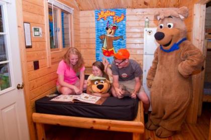 Yogi Bear's Jellystone Park Camp-Resort Wisconsin Dells - image 3