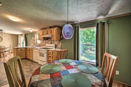 Wisconsin Dells Family Home with Fire Pit and BBQ! - image 8