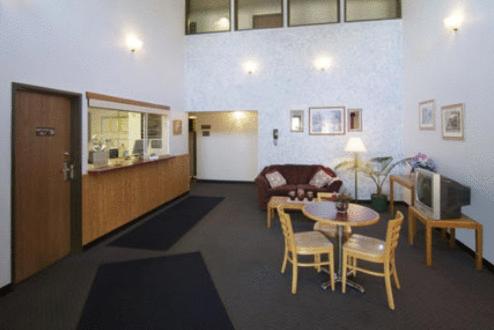 Americas Best Value Inn Wisconsin Rapids - image 7