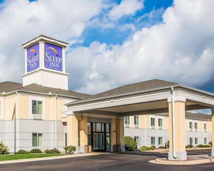 Sleep Inn & Suites Wisconsin Rapids - image 1