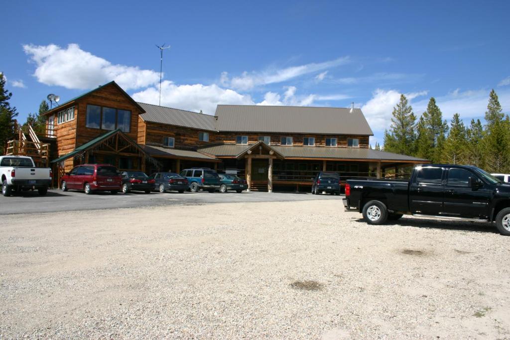 Sugar Loaf Lodge & Cabins - main image