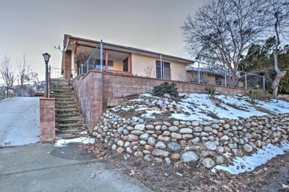 Scenic Kernville Home - Walk to Downtown and River! - image 4