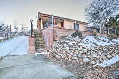 Scenic Kernville Home - Walk to Downtown and River! - image 9